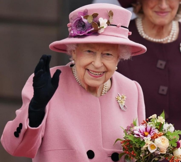 9d42f8bf8b93e4acead0a3fbabdbbc1c