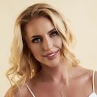 Тренировка на пресс и ягодицы для девушек, комплекс упражнений от чемпионки мира по боди-фитнесу