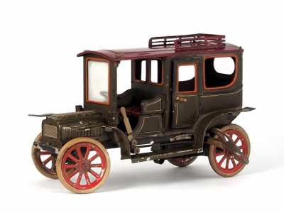 kak-vygljadeli-modeli-mashin-kotorymi-igrali-v-carskoj-seme-4749a58