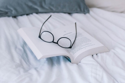 5-knig-dlja-ujutnyh-zimnih-vecherov-chto-pochitat-na-novogodnih-prazdnikah-bcd81db