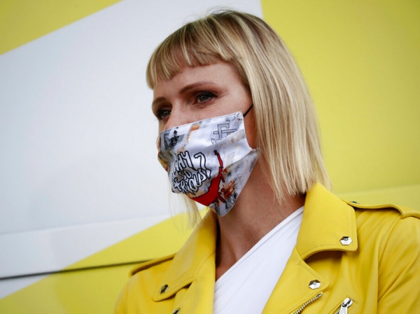 Княгиня Монако Шарлен стала «призраком»: история странной болезни Княгиня Монако Шарлен стала «призраком»: история странной болезни