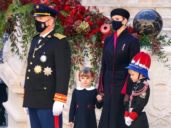 knjaginja-monako-sharlen-stala-prizrakom-istorija-strannoj-bolezni-afb55f6