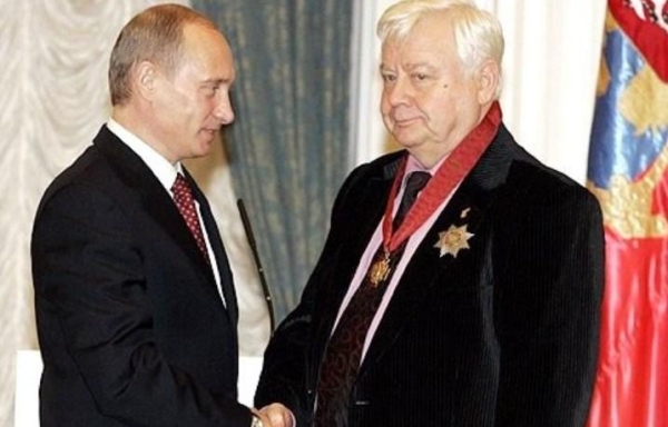 Елена Антоненко обвинила покойного Олега Табакова в сексуальных домогательствах
