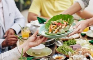 Что приготовить вкусного на ужин для всей семьи: полезные варианты блюд от диетолога