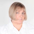 Можно ли писать в душе: уролог рассказала, к чему может привести такая привычка