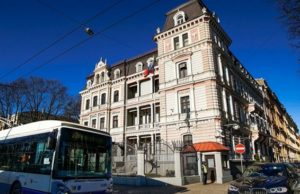 Российские дипломаты назвали правовым произволом решение Риги о конфискации Дома Москвы