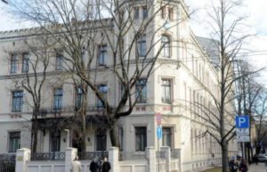 В Конституционном суде Латвии продолжается рассмотрение жалобы граждан России о депортации