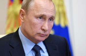 Владимир Путин ждет предложения по защите прав соотечественников за рубежом