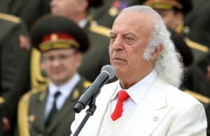 Илья Резник заявил, что с осторожностью относится к Лолите Милявской