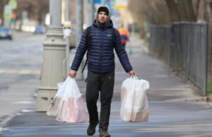 Курьеры оспорили рейтинг пешеходной доступности районов столицы: центр неудобен