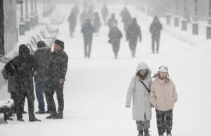 Москву накрыл снежный армагеддон: массовые аварии, 10-балльные пробки