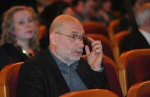 В Москве суд арестовал счета жены Бориса Акунина