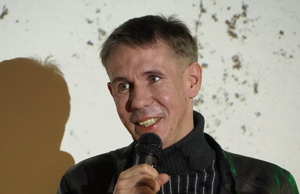 Алексей Панин назвал хамскими высказывания Кологривого про Александра Абдулова