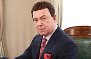 Критик Бабичев заявил об отсутствии фонограммы на концертах Кобзона и Носкова