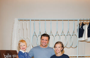 Звездные гости, яркие декорации и кастомная станция — как прошла презентация новых спортивных капсул belle you