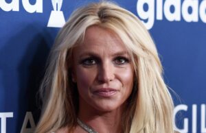 Издательство БОМБОРА официально издаст автобиографию Бритни Спирс.