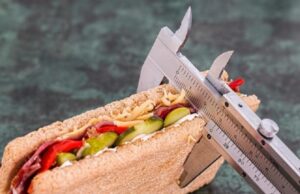 Нутрициолог Панова перечислила пять продуктов, способствующих похудению
