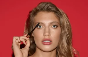 Блески для губ с ароматом мяты и варенья и тушь от Владимира Калинчева