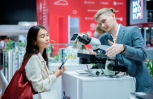 В вузах Петербурга растёт число студентов из Казахстана