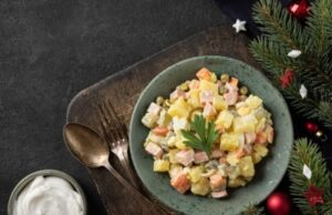 Оливье: из говядины, колбасы, курицы, какой вариант полезнее