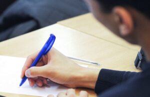 В Бишкеке подвели итоги конкурса сочинений на русском языке