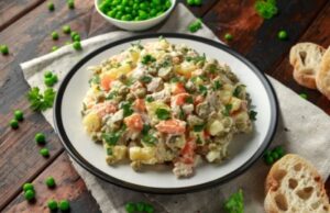 Салат Оливье с копченой курицей: пошаговый рецепт с фото