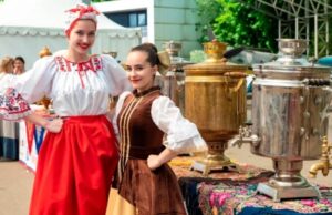 Ученики российского педагога представили во Вьетнаме русскую культуру