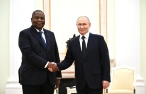 Президент ЦАР поблагодарил Россию за гуманитарную помощь