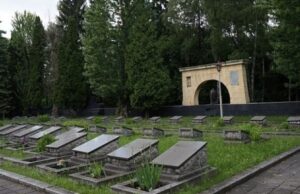 Во Львове решили эксгумировать останки красноармейцев и легендарного разведчика Кузнецова