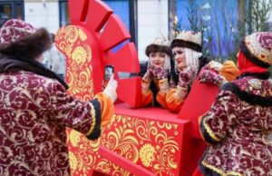 В университете Нью-Дели проходит масленичная неделя