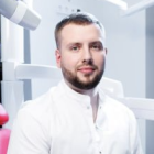 Как правильно чистить зубы зубной щёткой: пошаговая инструкция, советы