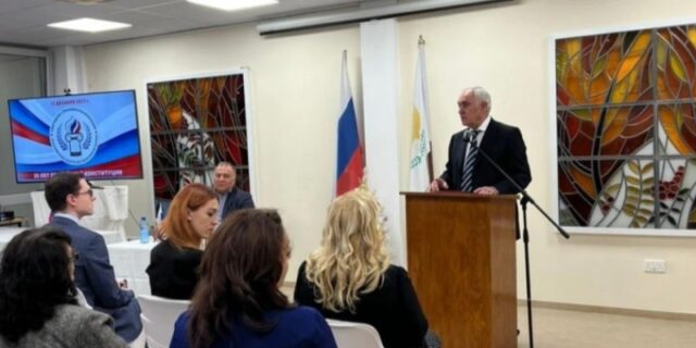 posol-rf-murat-zjazikov-russkij-jazyk-na-kipre-stanovitsja-sredstvom-mezhnacionalnogo-obshhenija-fa944f7