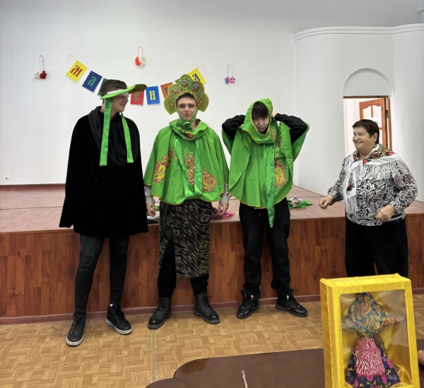 Масленица в Актобе: праздник блинов, веселья и дружбы