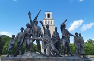 Госдума приняла закон о памяти жертв геноцида советского народа
