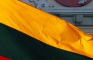 Граждане России могут потерять право жить в Литве, если будут часто ездить на родину