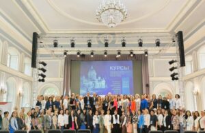 Русский язык объединяет мир: в Санкт-Петербурге стартовали международные курсы для русистов
