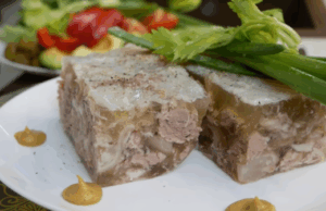 Русскую культуру и кухню представили на фестивале на Канарских островах