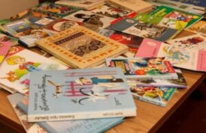 Хозяйка книжного магазина обвинила власти Латвии в дискриминации русскоязычных жителей страны