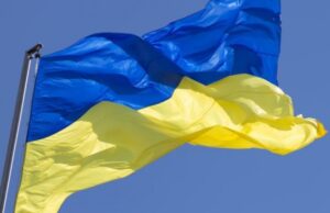 В Одессе сняли мемориальный знак в честь подводника Александра Маринеско