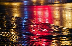 Водителей в Москве предупредили об опасной дождливой погоде