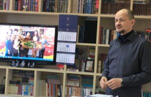 Руководитель Русского центра в Бельцах рассказал студентам о своём участии в XVII Ассамблее Русского мира
