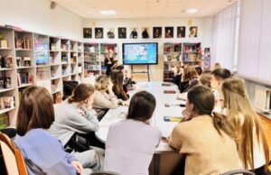 Литературный час «Как вечны симоновские строки…» прошёл в Могилёве