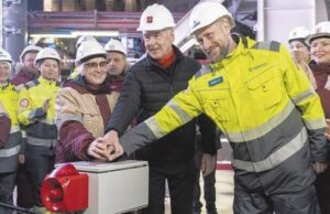 Метро спешит за МКАД