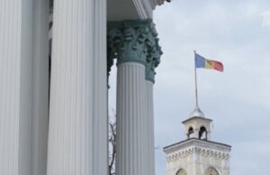Против закрытия Русского дома в Кишинёве собрали около четырёх тысяч подписей
