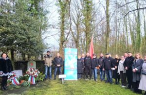 В немецком городе Хюрт прошла акция памяти ко Дню Неизвестного Солдата