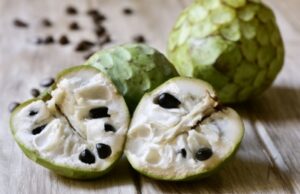 Черимойя: что это за фрукт, как едят, где растёт, вкус, полезные свойства