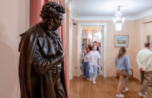 Стихи Пушкина на русском и армянском языках читали в Капане