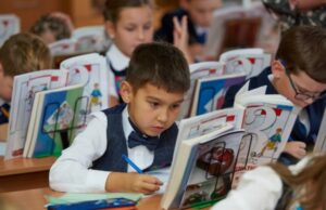 Более 3,5 миллиона детей могут изучать 76 языков народов России