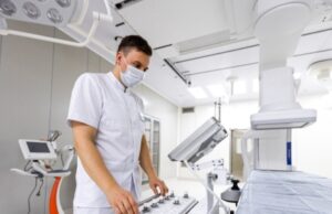 Участники англоязычной программы в омском вузе учат русский язык