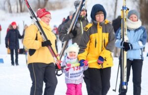 Спортивный праздник «Лыжня России» открывается в 44-й раз